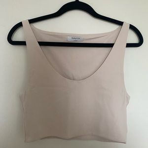 ARITZIA SCOOP NECK CROPPED TANK SIZE LARGE MATTE PEARL